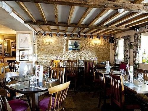 The Hollow Bottom Guiting Power Extérieur photo